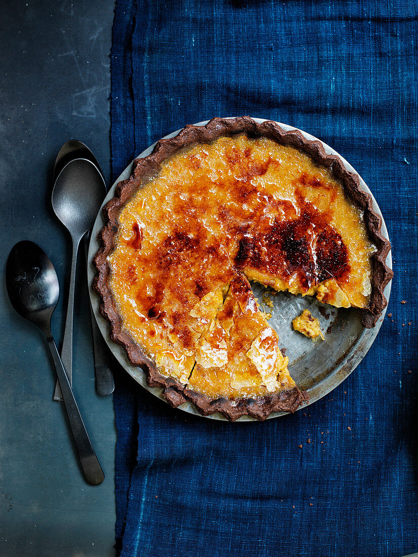 Pumpkin, bourbon and maple syrup crème brûlée pie