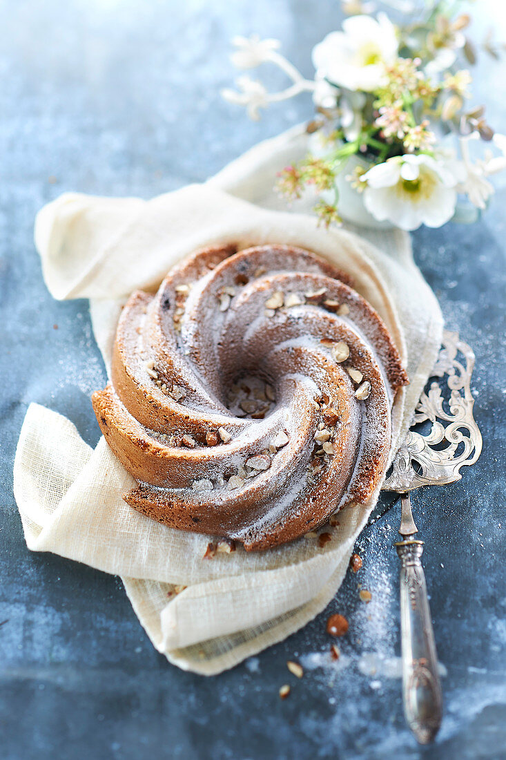 Karottenkranzkuchen mit Mandeln