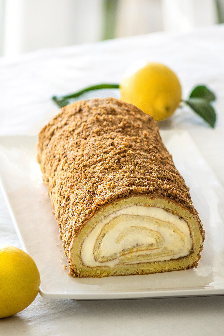 Sponge roll with lemon cream filling