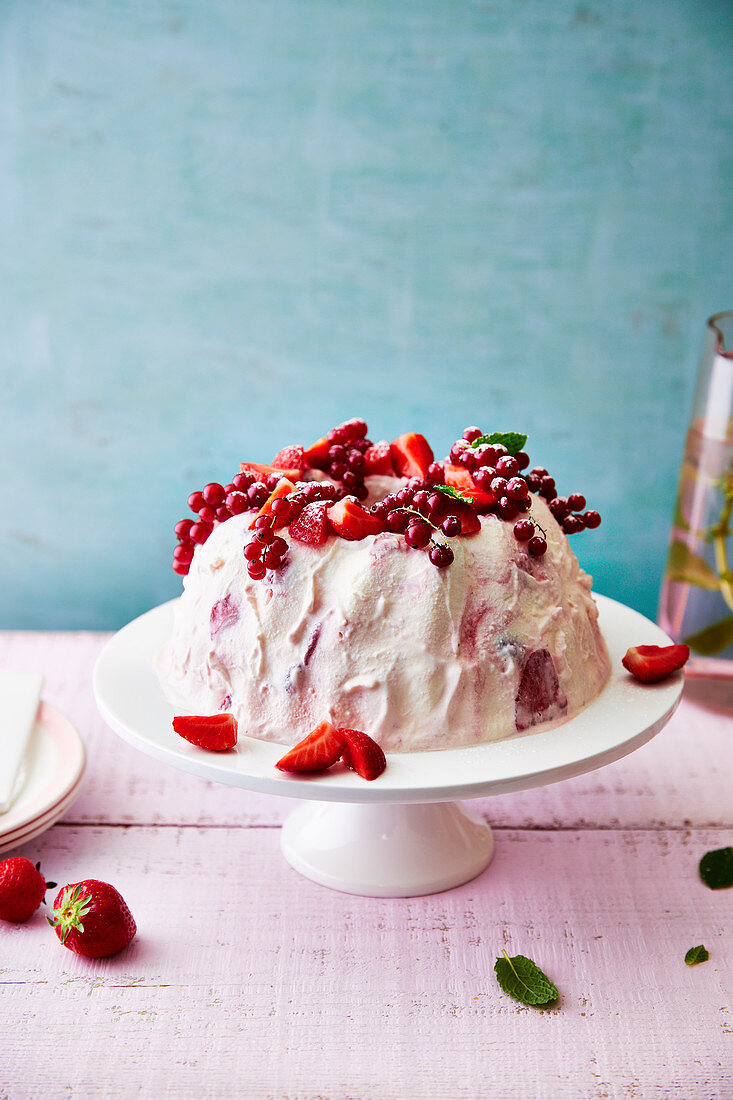 Red Fruit Ice Cream Cake with Kouglof