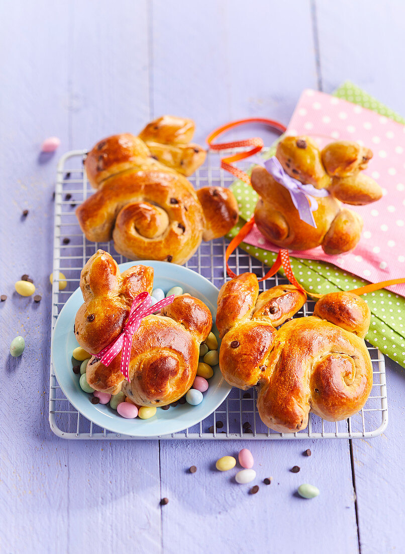 Ostergebäck in Hasenform aus Briocheteig