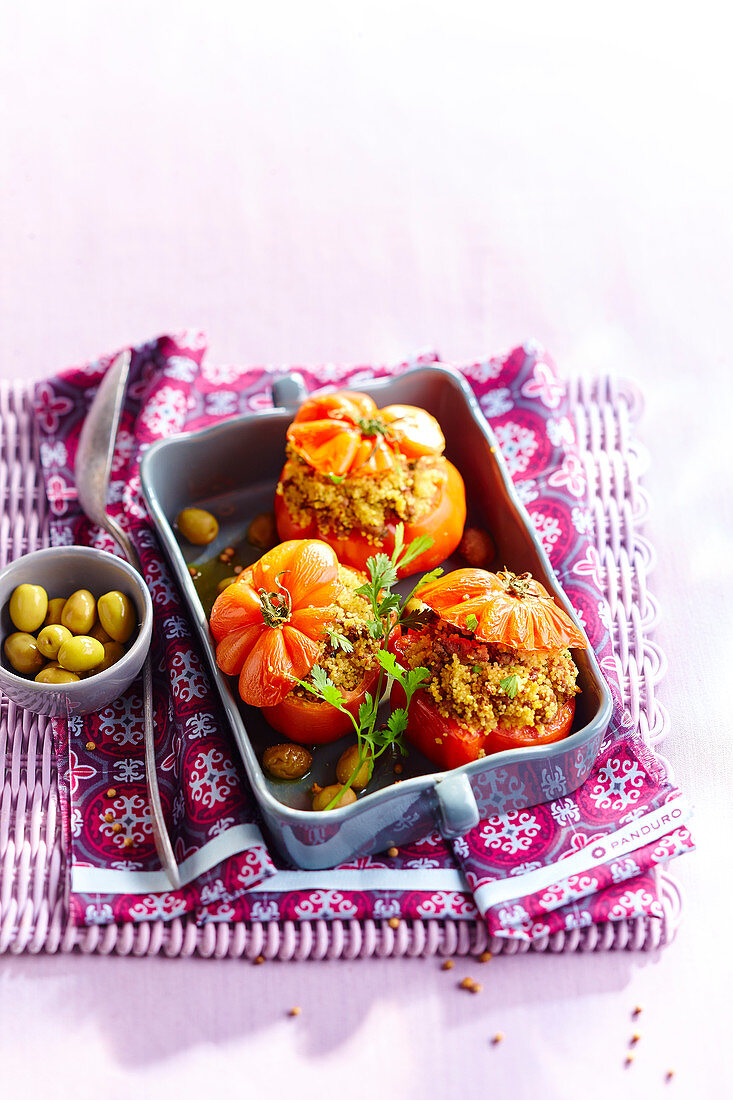 Orientalische, gefüllte Tomaten