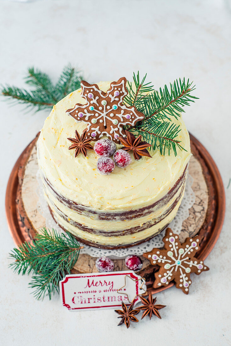 Christmas gingerbread cake with orange cream