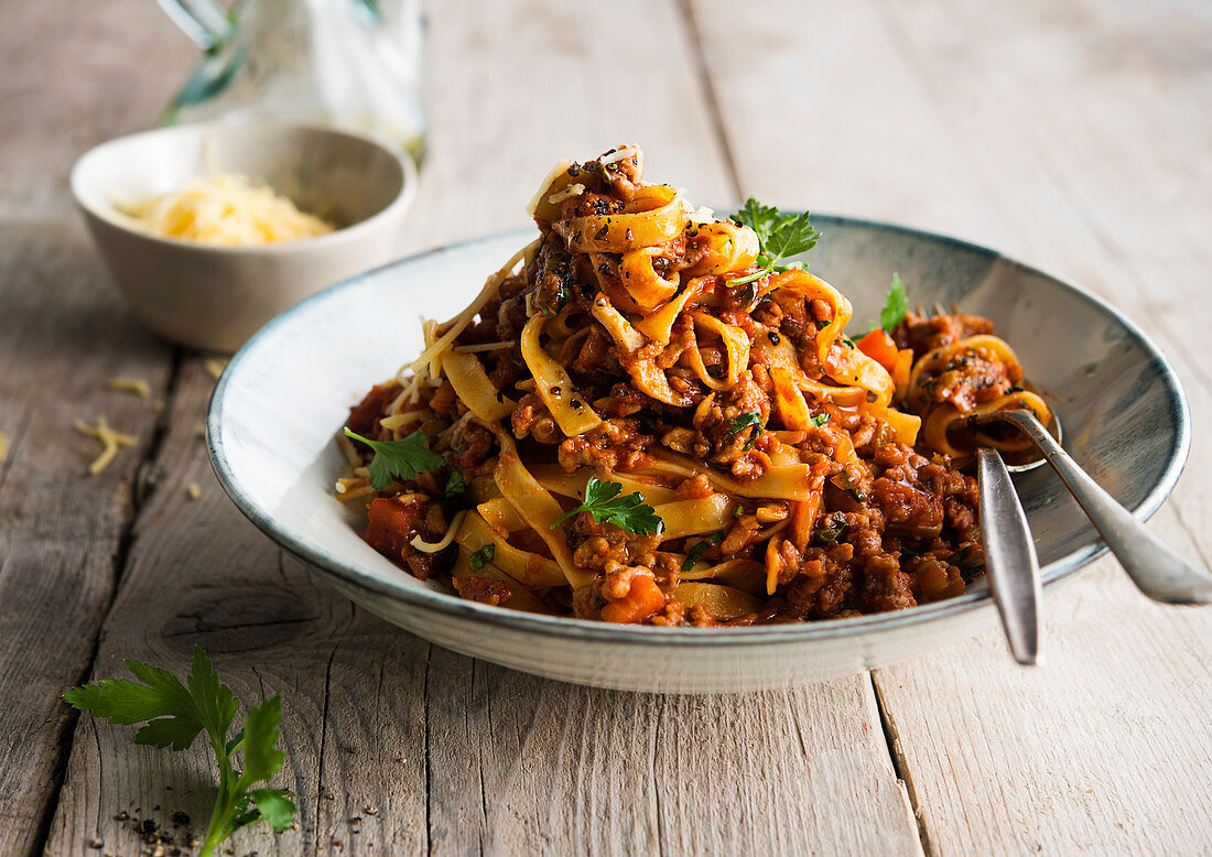 Tagliatelle mit Bolognese