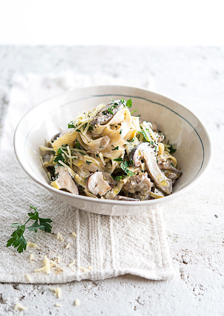 Fettuccine with mushrooms