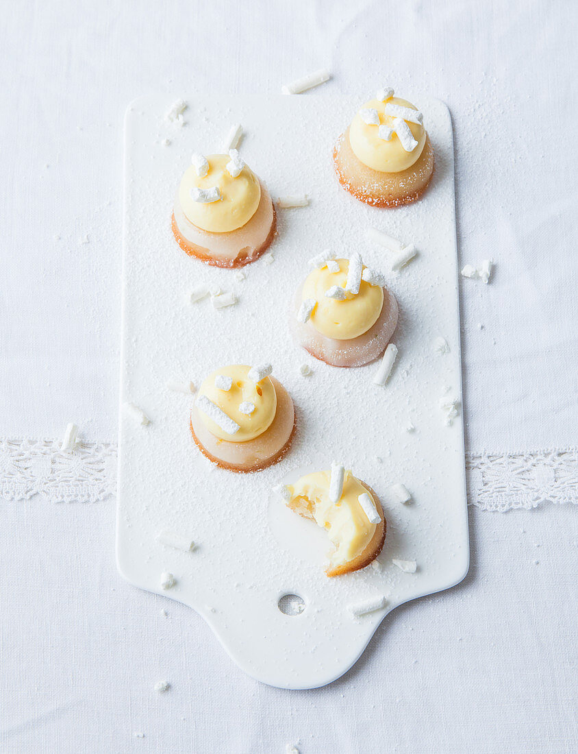 Lemon meringue biscuits