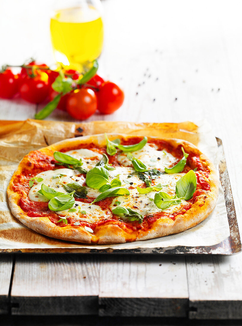 Pizza with tomatoes and mozzarella