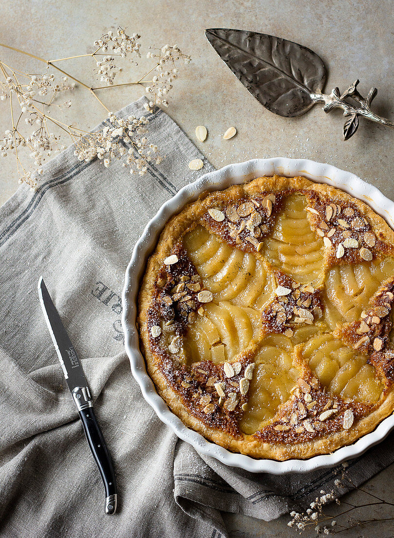 Almond and pear tart