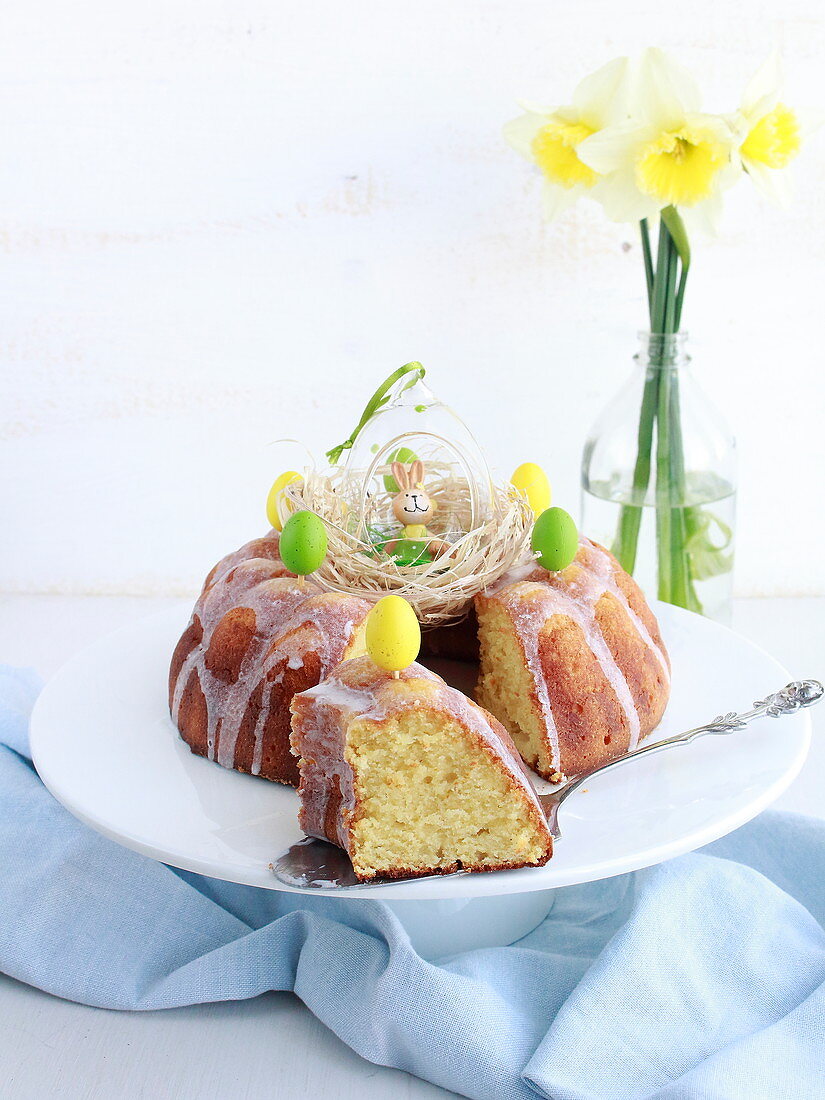 Easter lemon and lime wreath cake