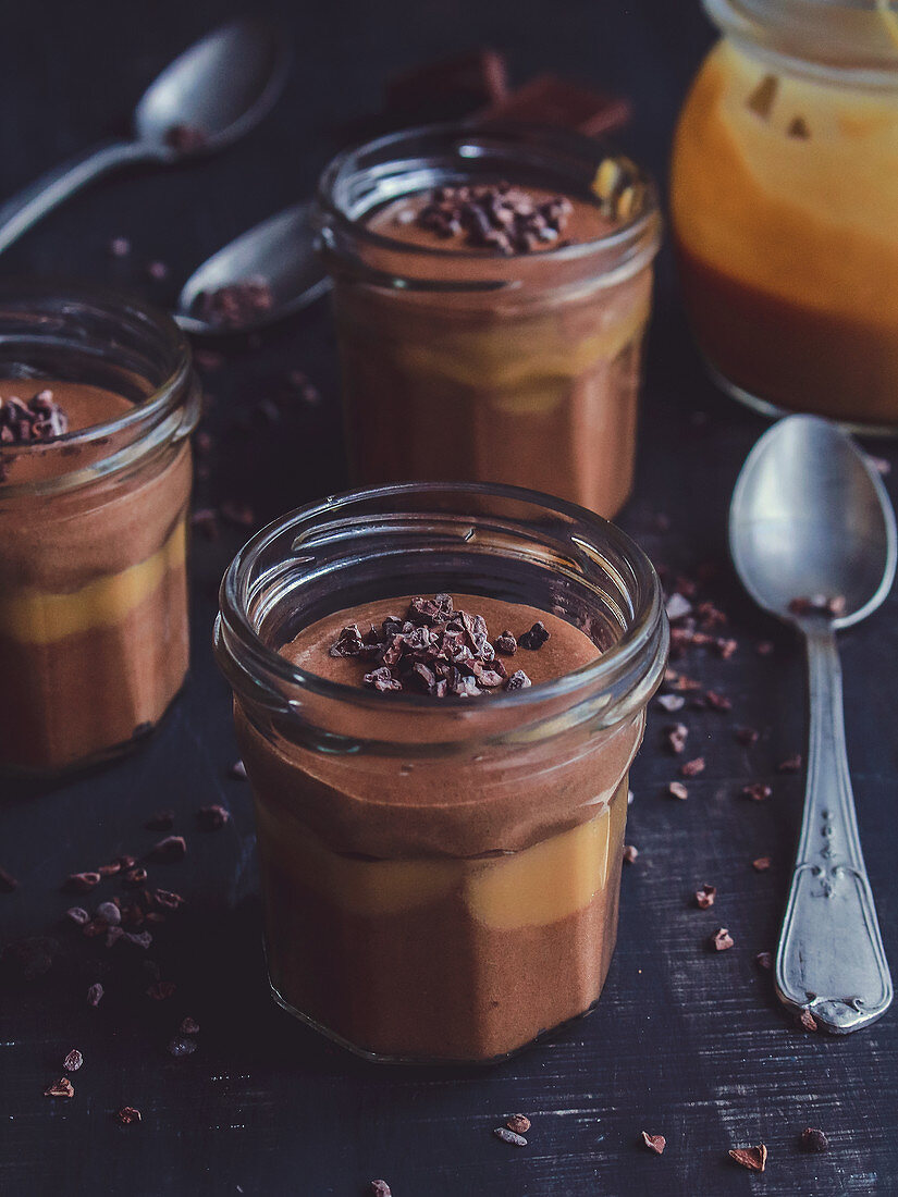 Chocolate mousse with caramel