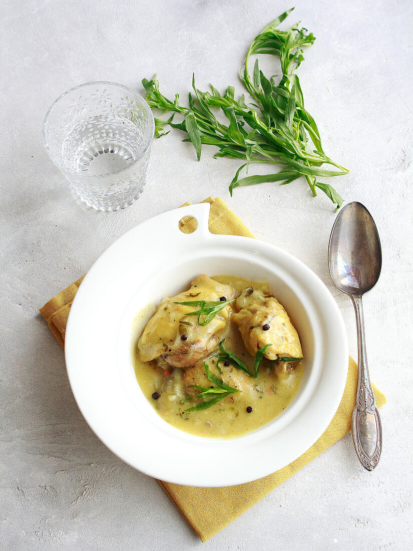 Chicken in creamy tarragon sauce