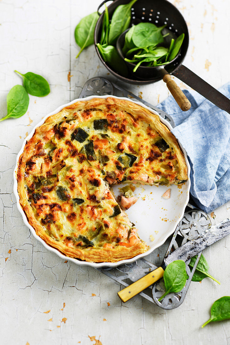 Puff pastry tart with salmon and spinach
