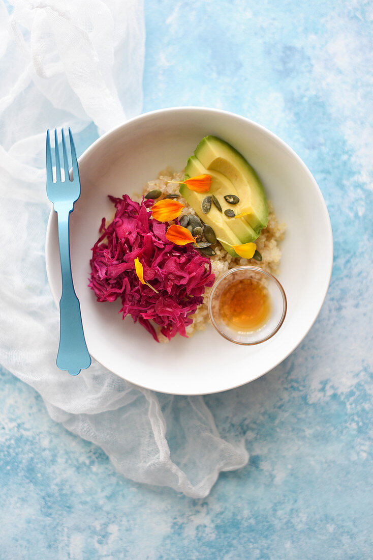 Salad with red cabbage and avocado