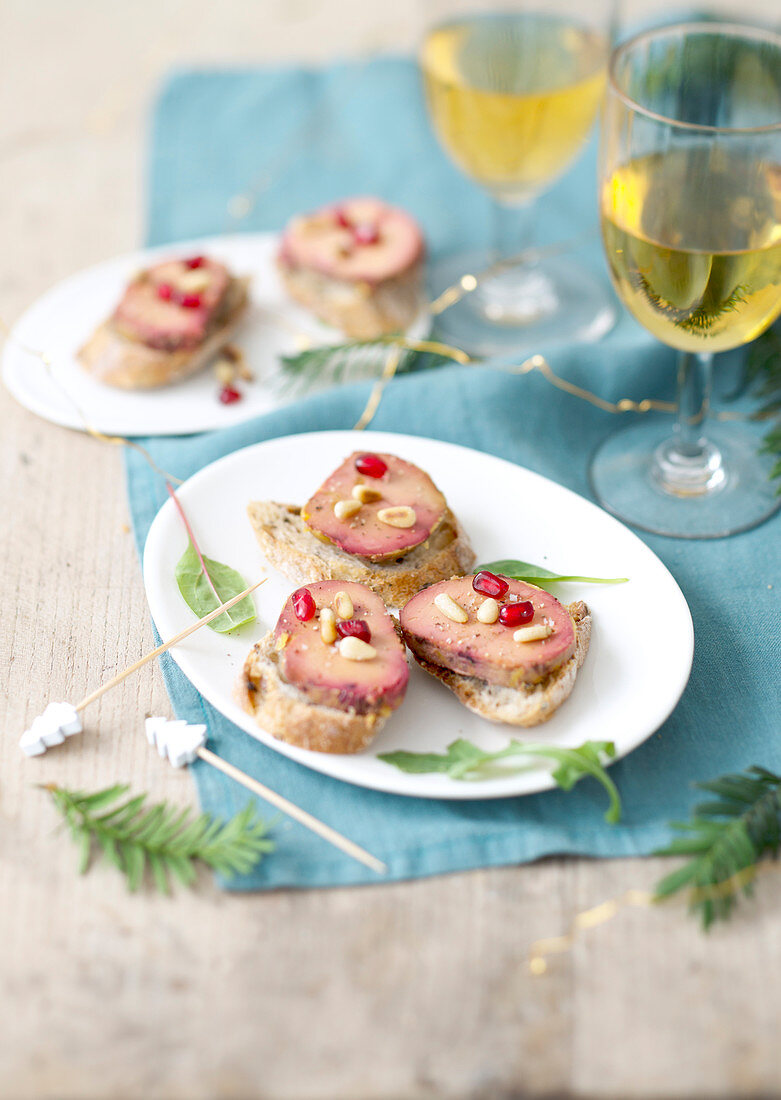 Roast bread with foie gras