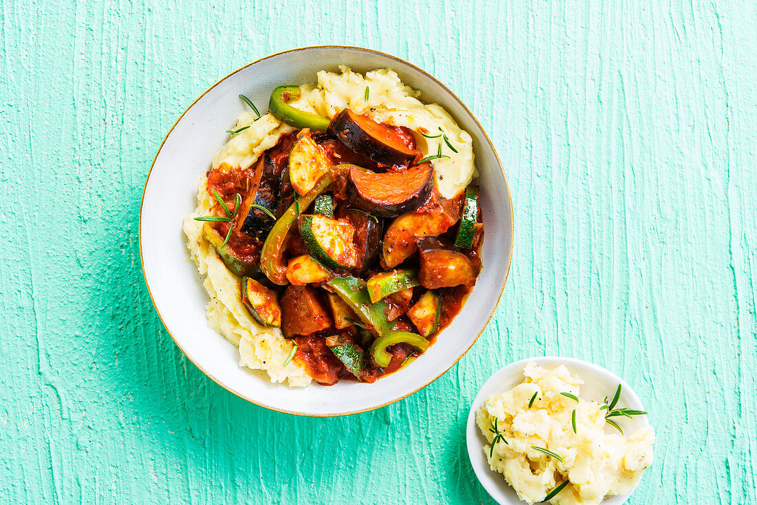 Mediterranean ratatouille on mashed potatoes