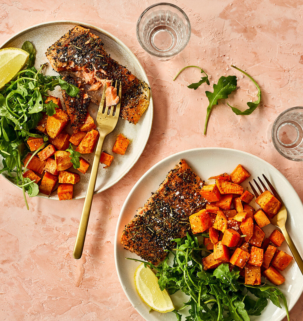 Grilled trout fillets with sweet potatoes and rocket salad