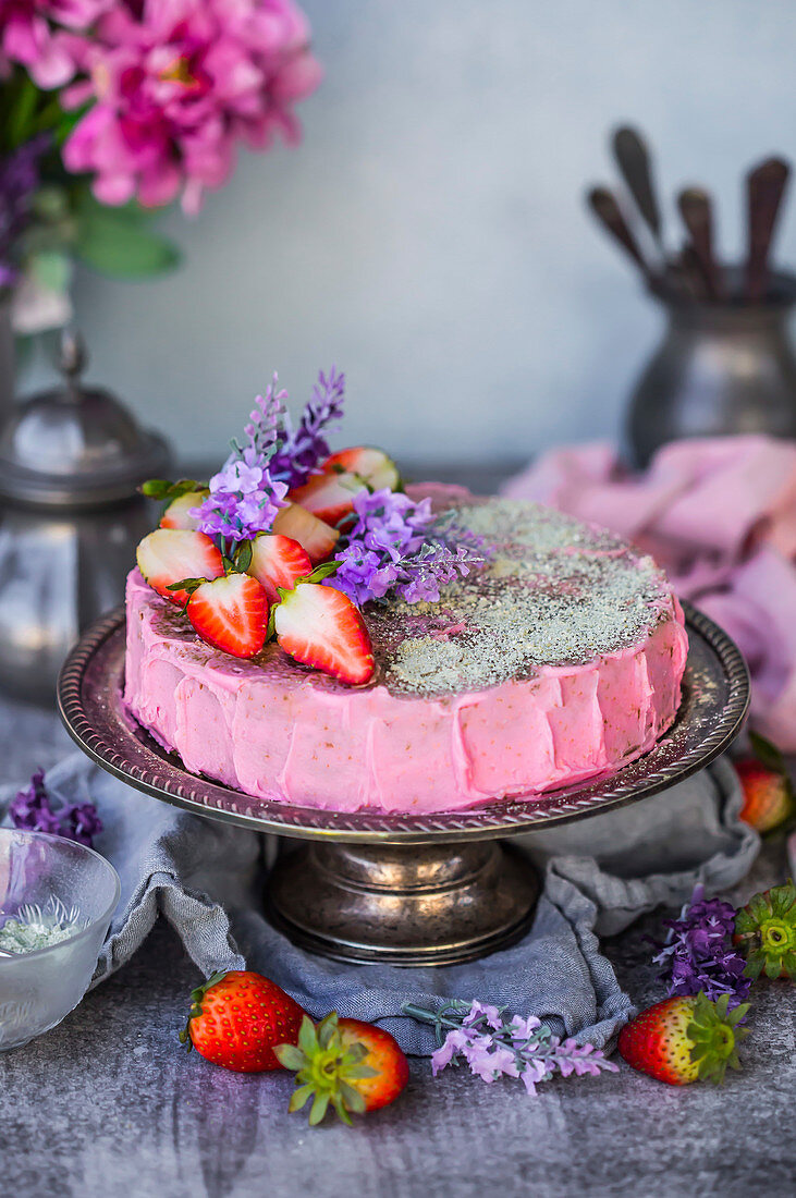 Creamy strawberry and lavender cake