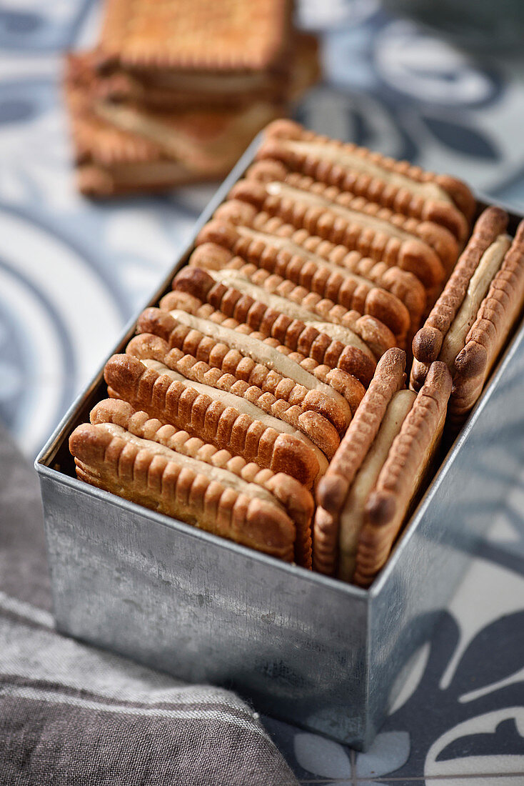 Petit beurre with coffee cream filling