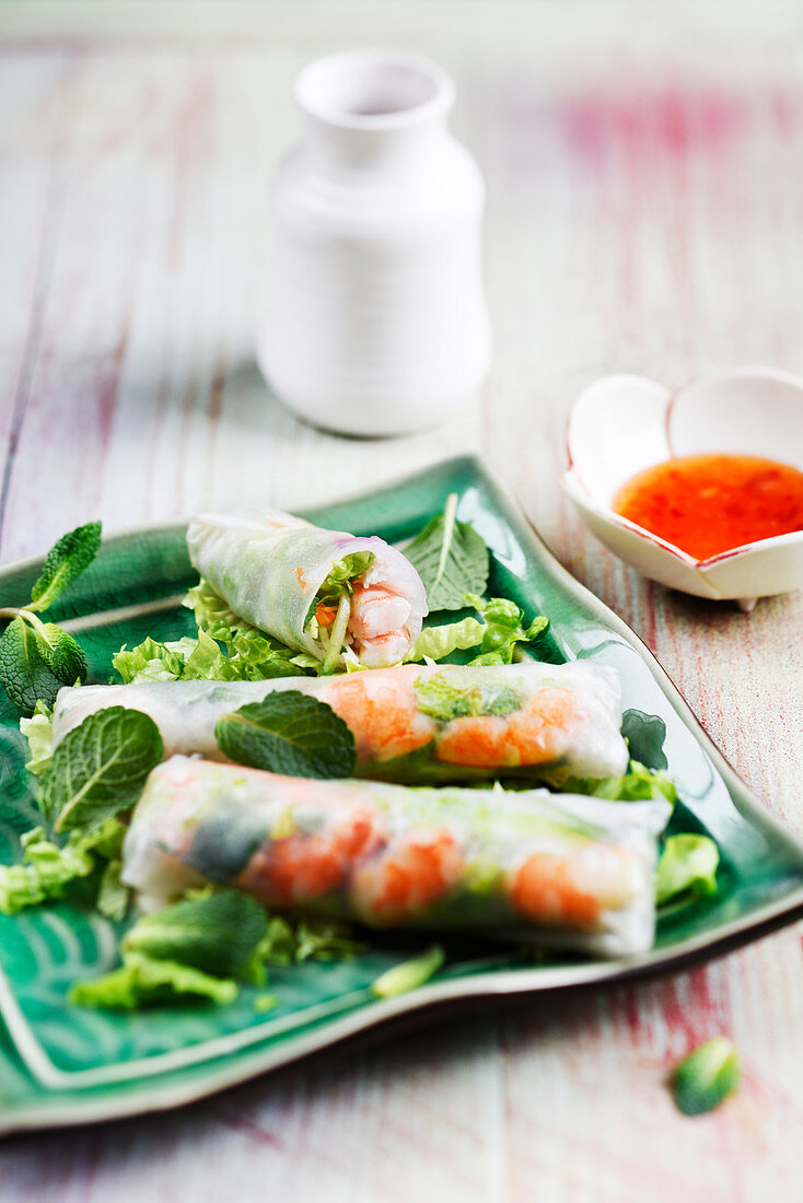 Summer rolls with prawns (Vietnam)