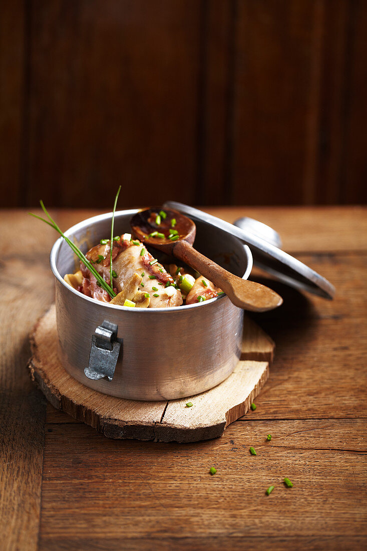 Grandmother's style chicken cocotte