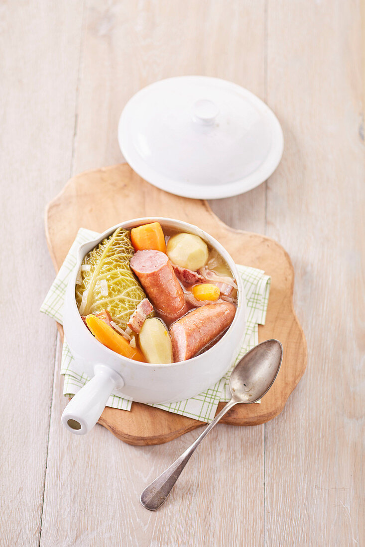 Winter vegetable stew with sausage