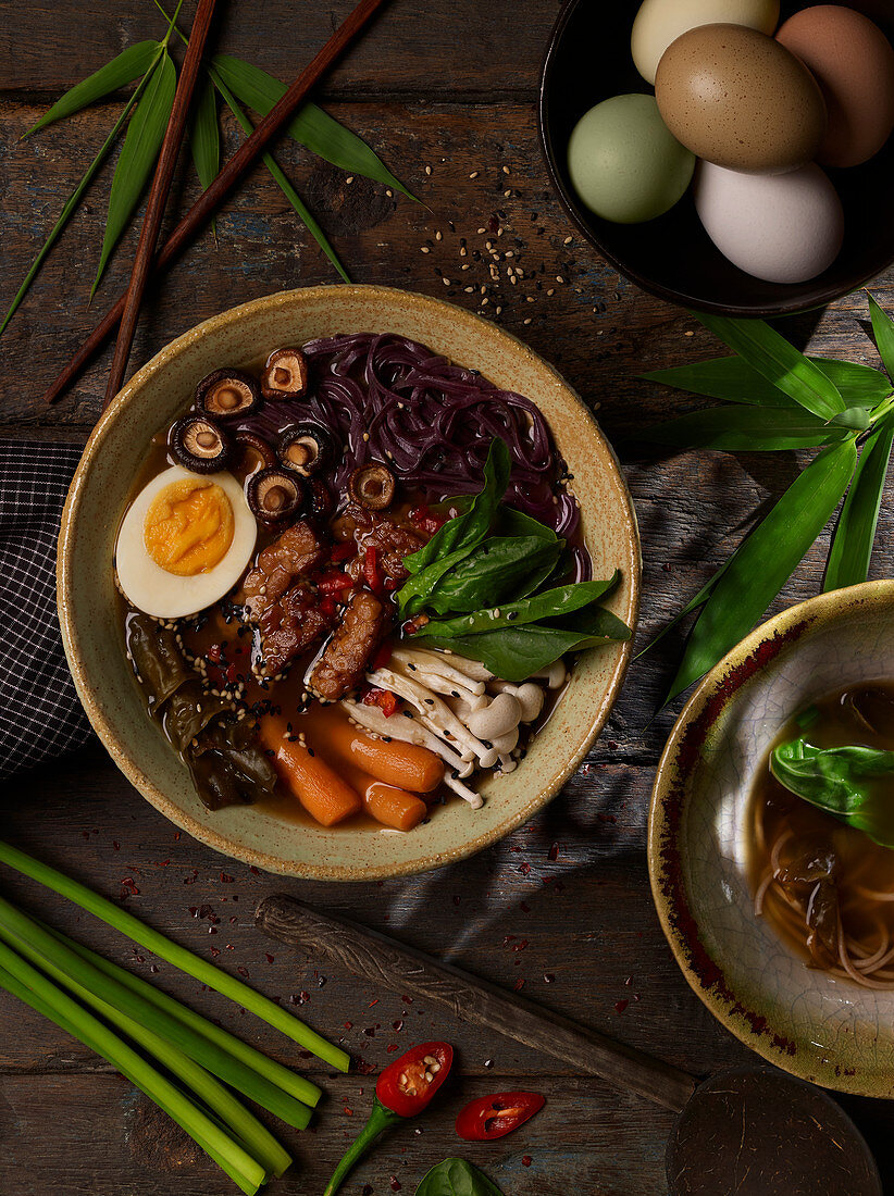 Ramen with noodles, pork, mushrooms, vegetables and eggs (Japan)