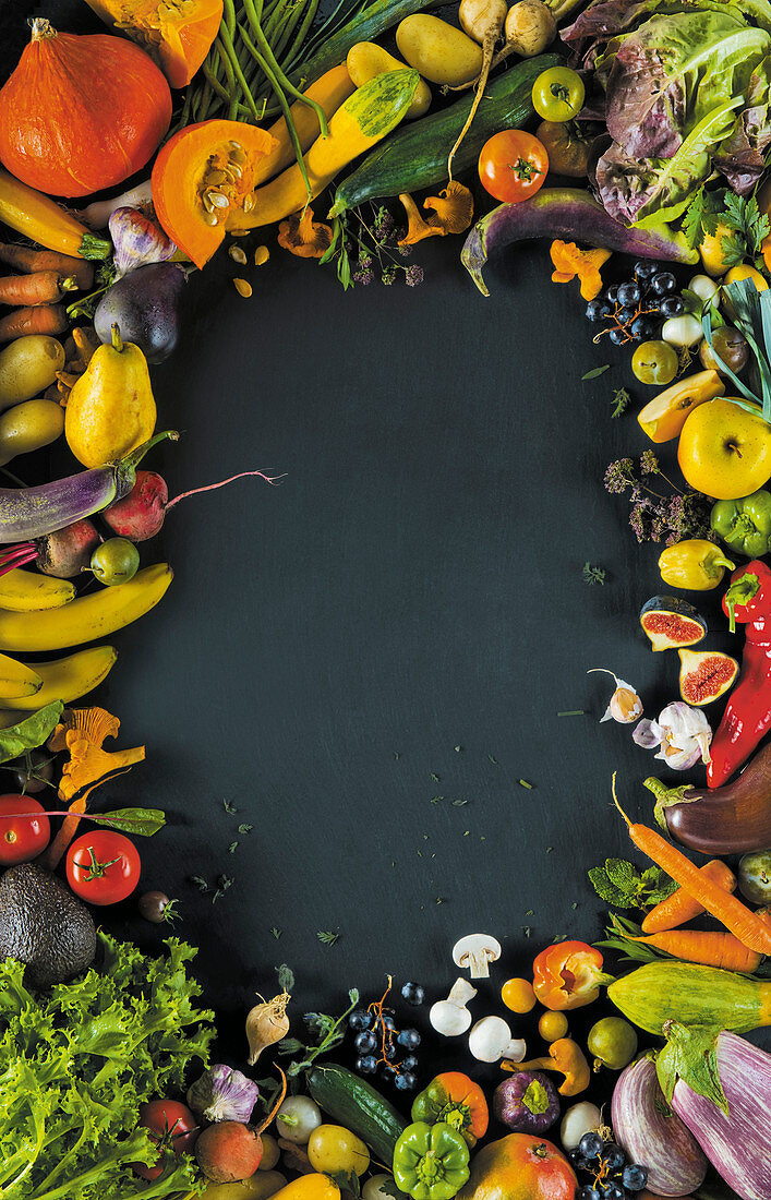 Rahmen aus Obst und Gemüse
