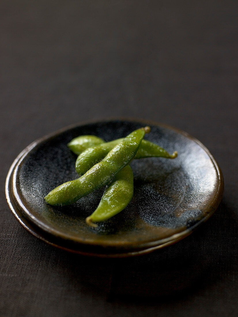 Steamed sweet peas