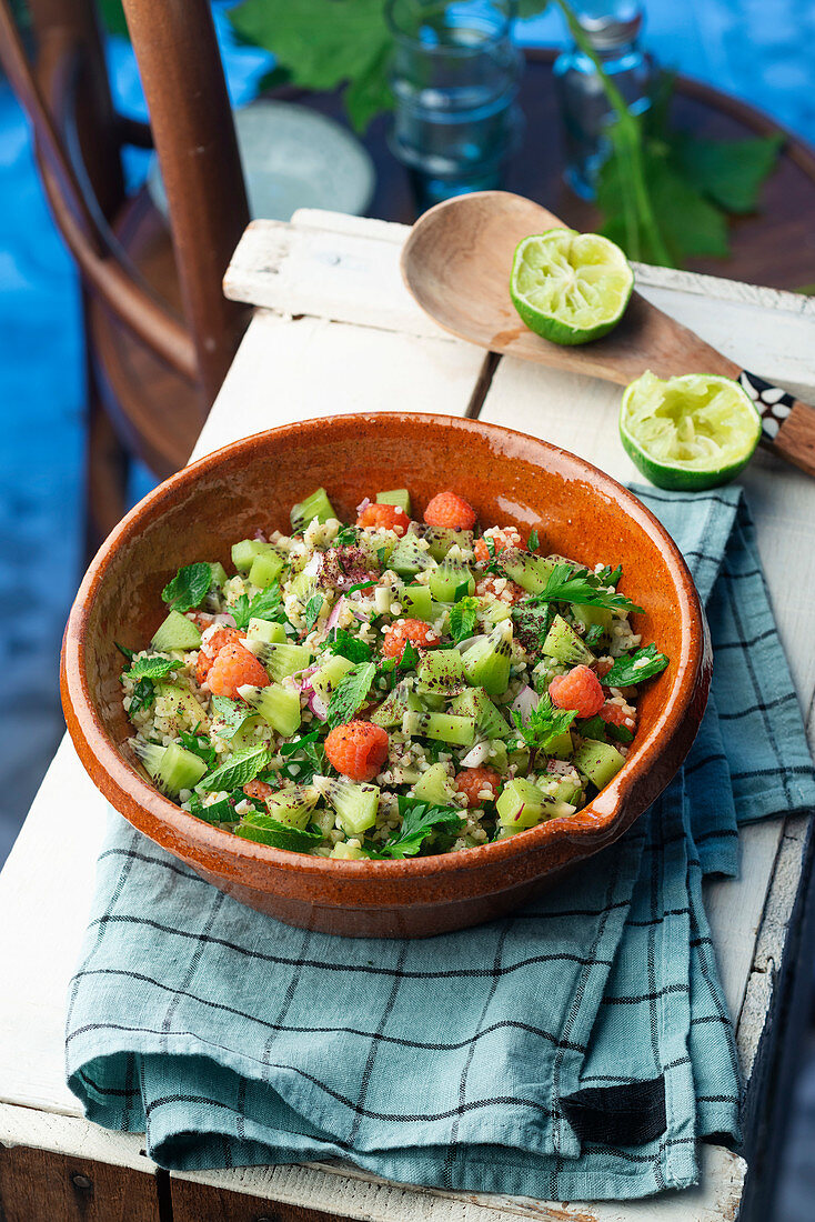 Refreshing kiwi,raspberry and fresh mint tabbouleh