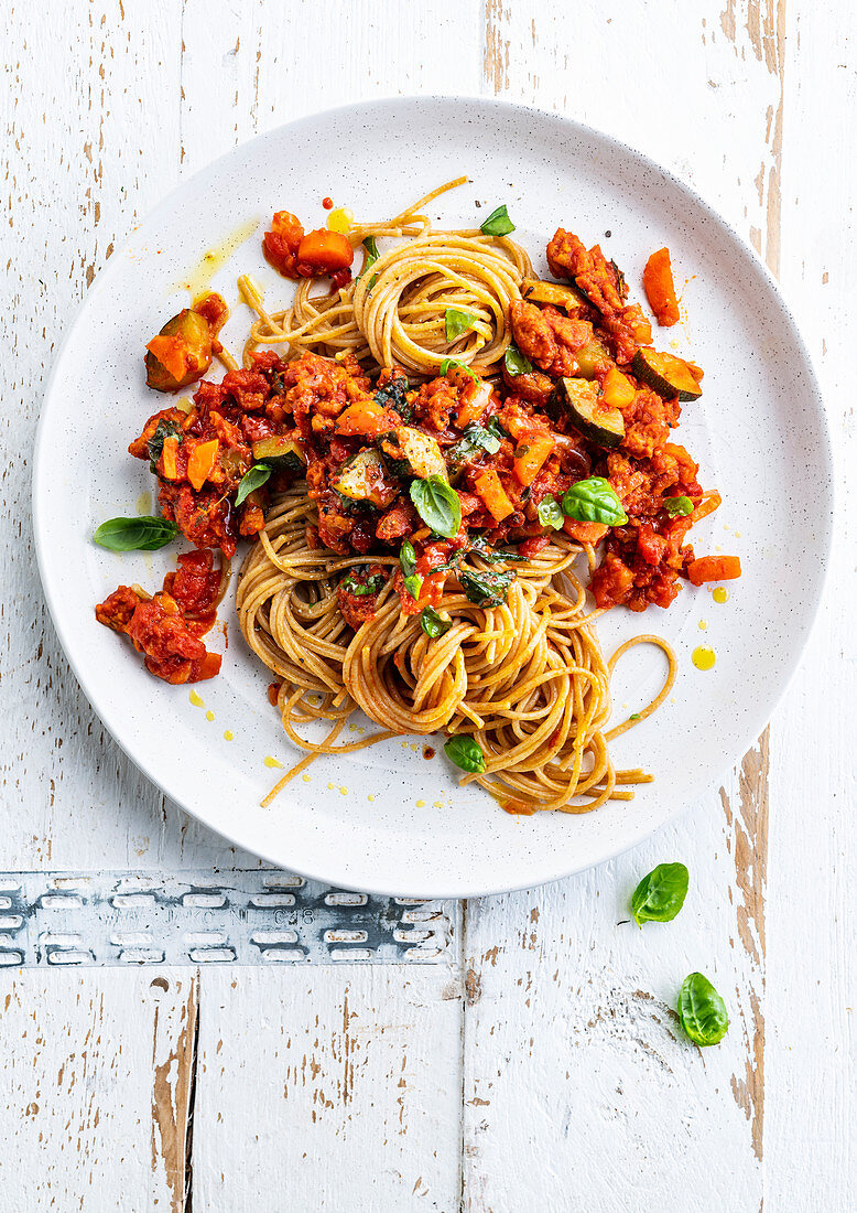 Spaghetti mit vegetarischer Bolognese-Sauce