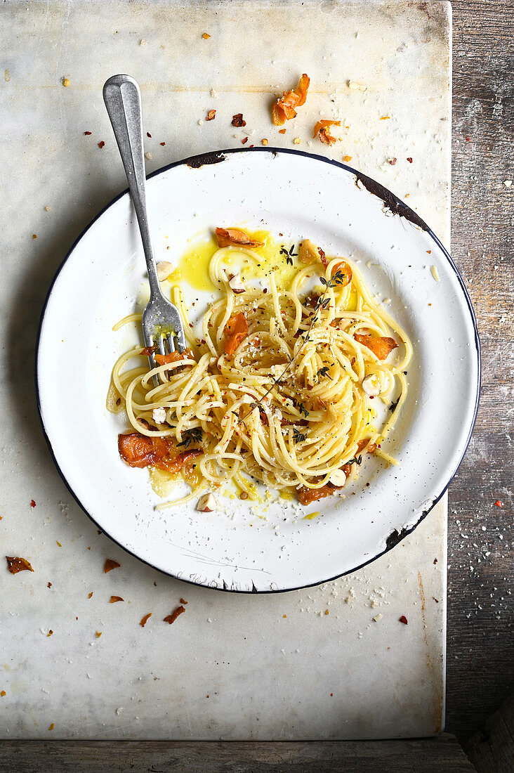 Spaghetti mit Süßkartoffeln und Thymian