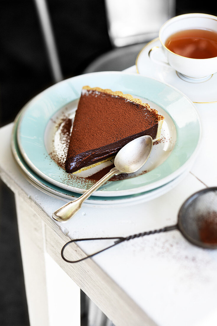 Schokoladen-Ganache-Torte mit Earl Grey Tee