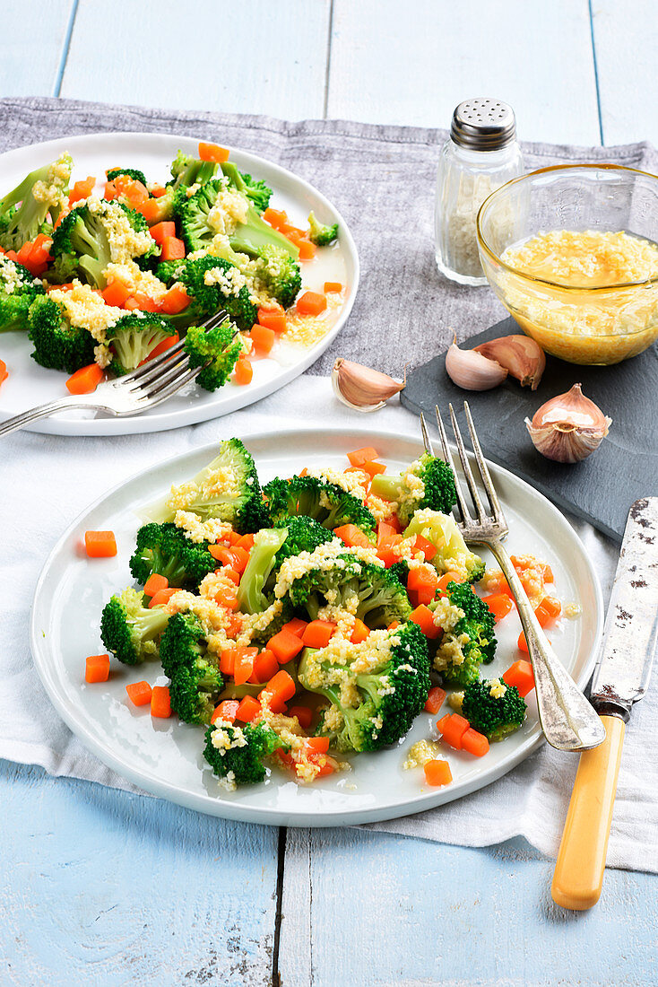 Broccoli and carrot salad with roasted garlic