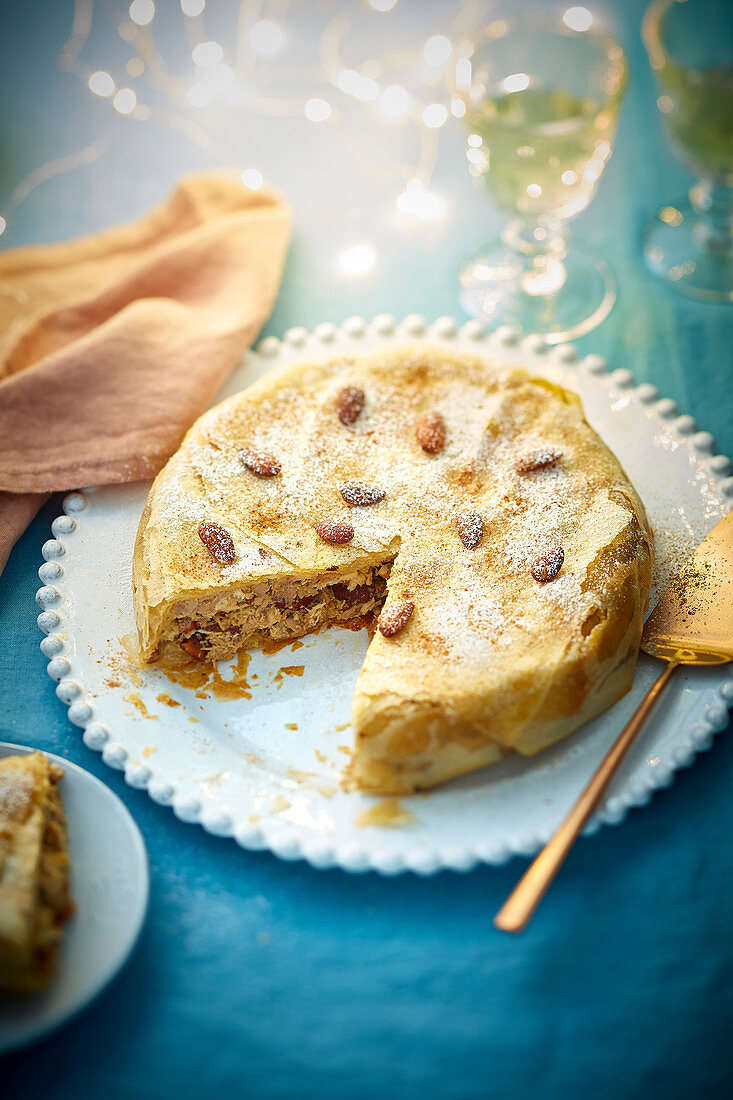 Perlhuhn-Pastilla mit Kastanien (Weihnachten)