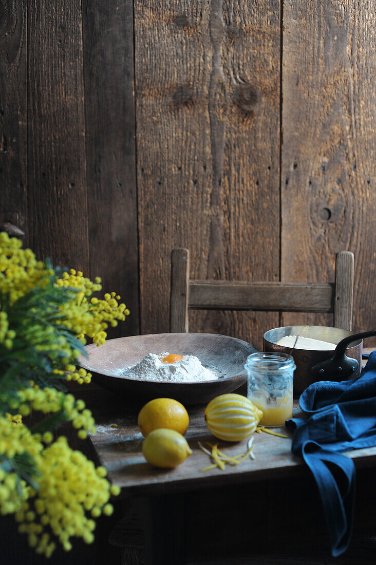 Making lemon tart with lemon curd