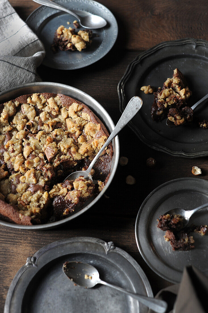 Brookie (brownies with crispy cookie crust)