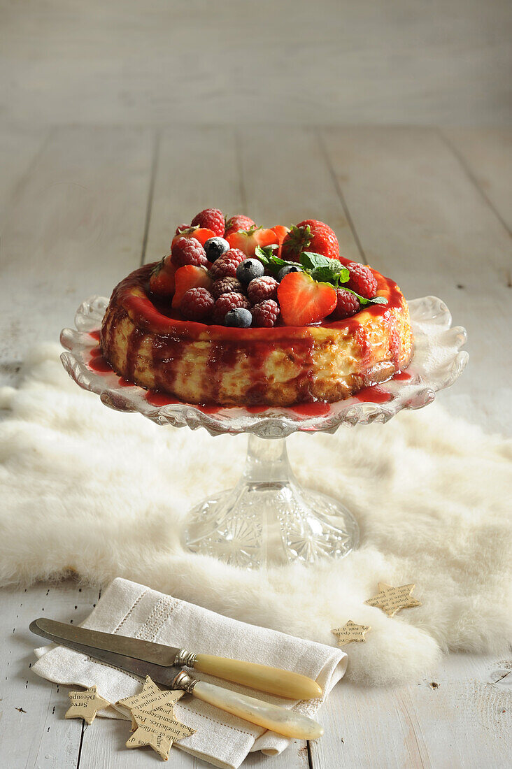 Red fruit cheesecake