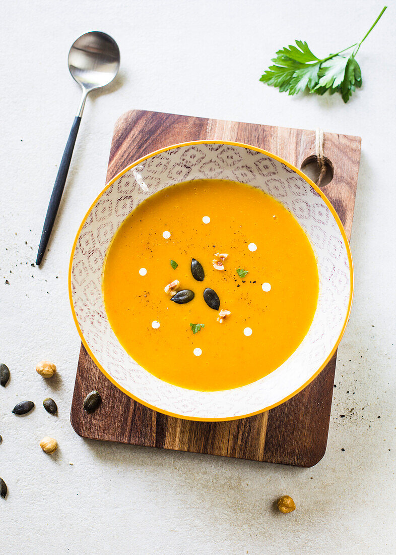 Cream of pumpkin soup with hazelnut