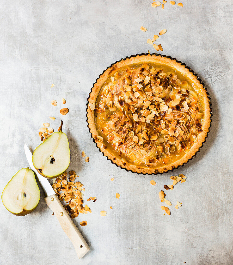 Birnenkuchen mit Mandeln