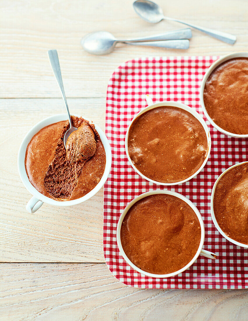 Chocolate mousse served in cups