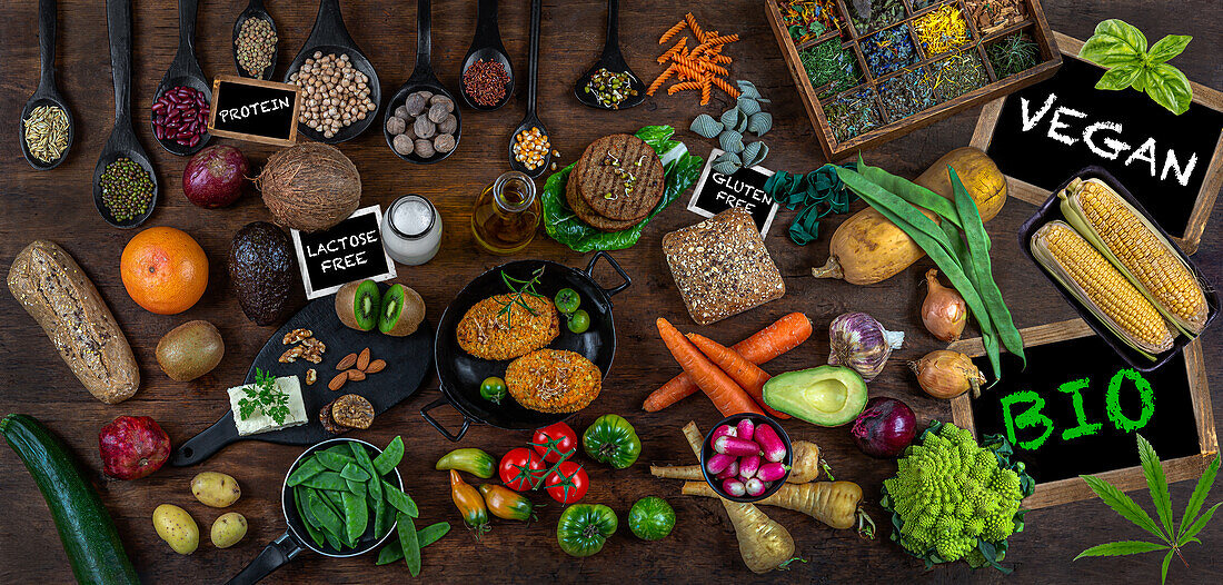 Viele verschiedene vegane Bio-Lebensmittel