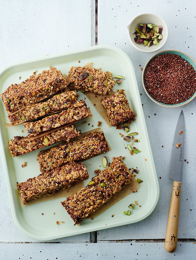 Homemade cereal bars