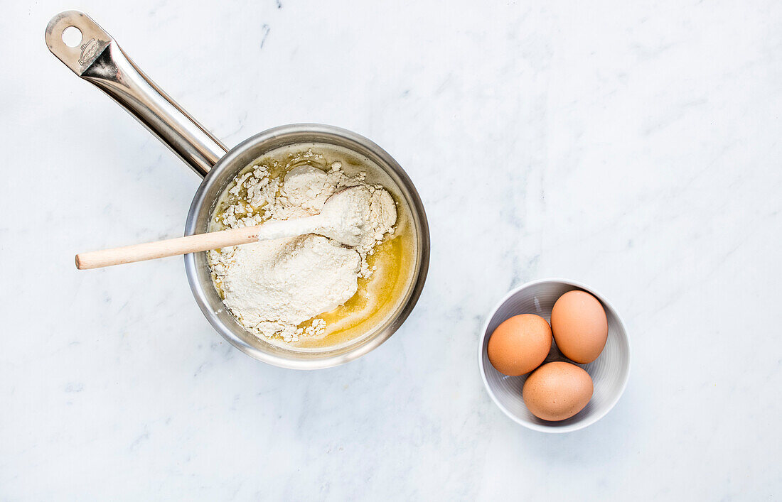 Prepare the dough for Religieuse (choux pastry)