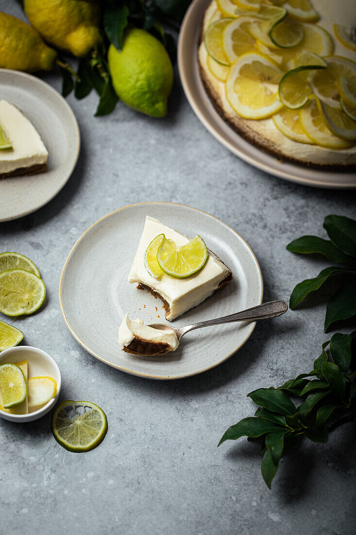 Lemon cheesecake