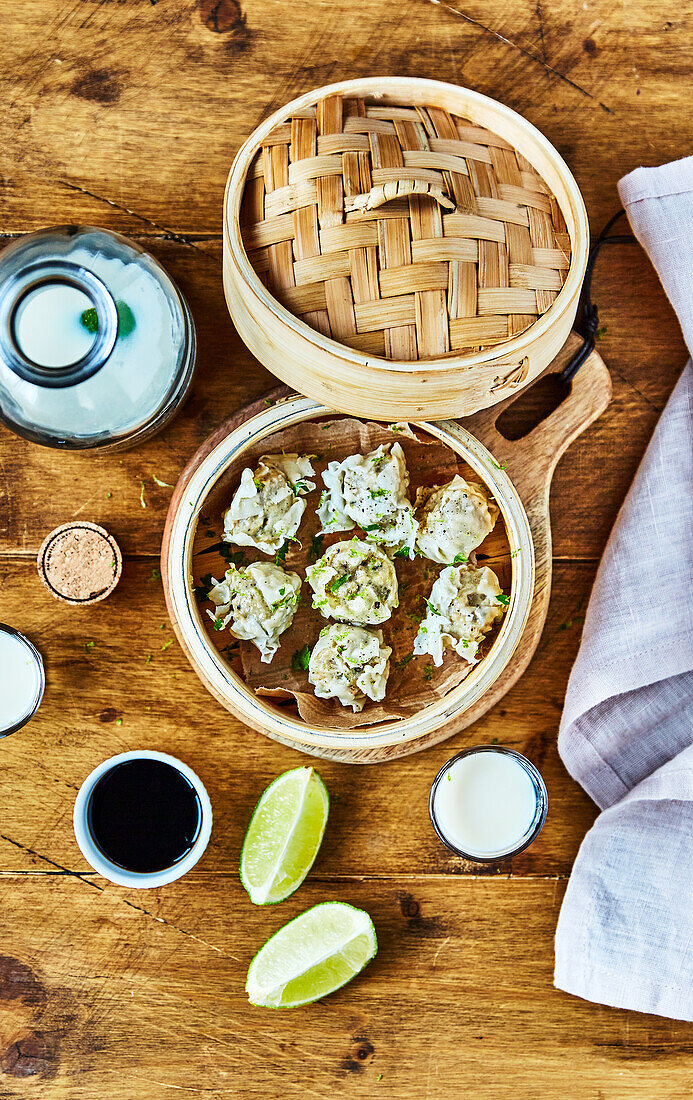 Steamed dumplings