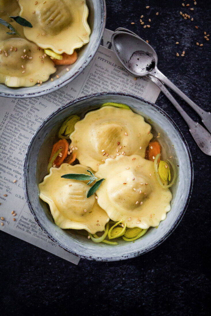 Vegetable girasoli broth