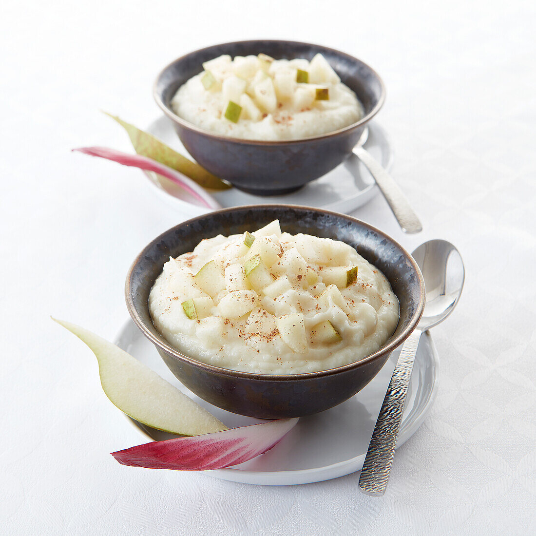 Mashed cauliflower and pear