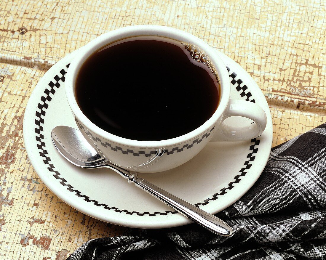 Eine Tasse schwarzer Kaffee