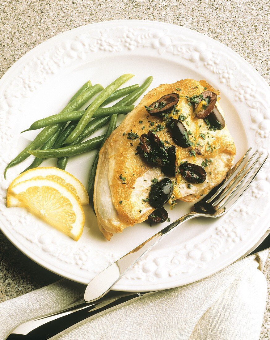 Chicken Bbreast with Black Olives; Green Beans