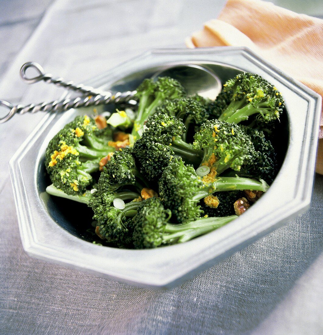 Bowl of Broccoli with Walnuts; Scallions